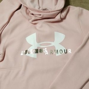 Under Armour Hoodie (medium)